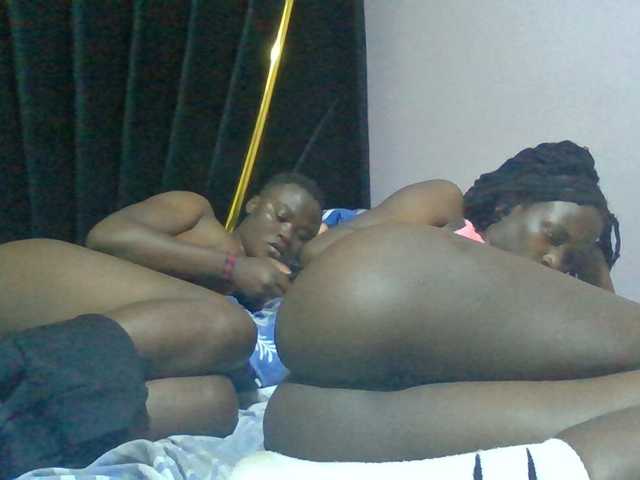 Sexyafricanah001 live cam on BongaCams