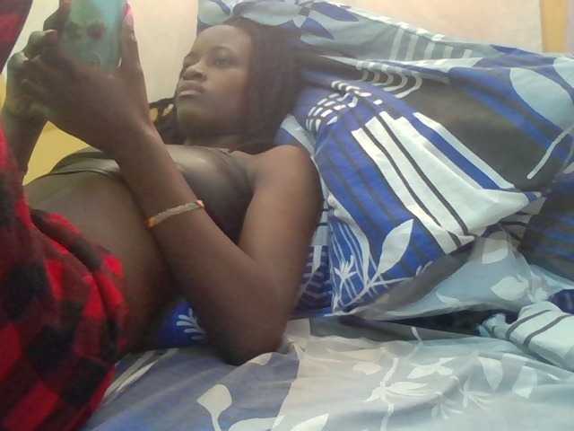 Sexyafricanah001 live cam on BongaCams