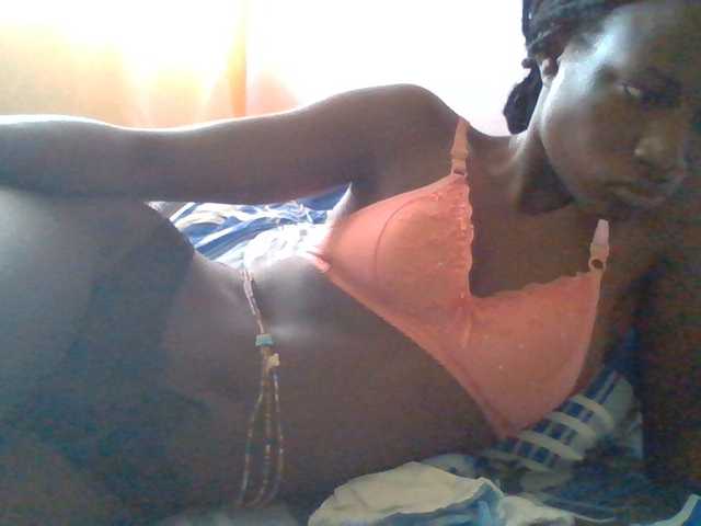 Sexyafricanah001 live cam on BongaCams
