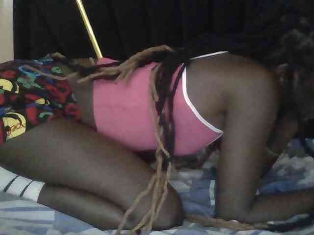 Sexyafricanah001 webcam