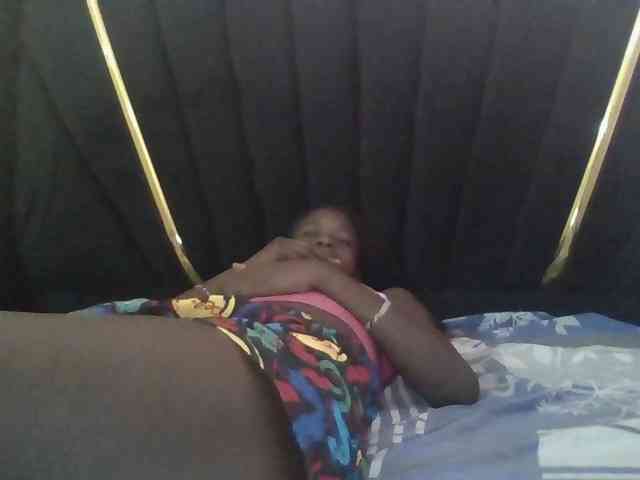 Sexyafricanah001 webcam