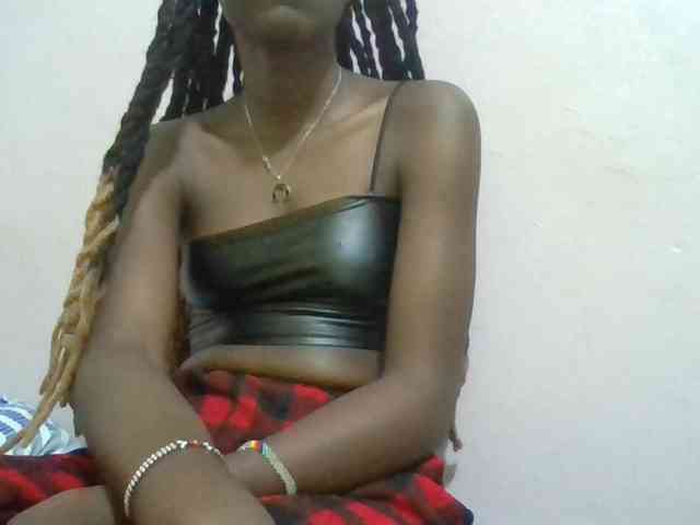 Sexyafricanah001 webcam