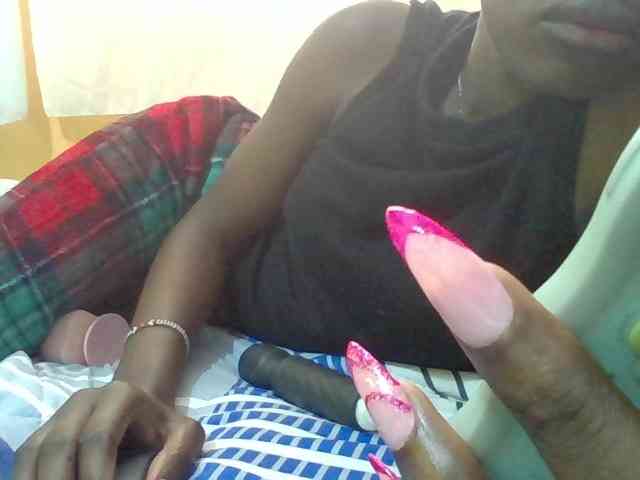 Sexyafricanah001 webcam