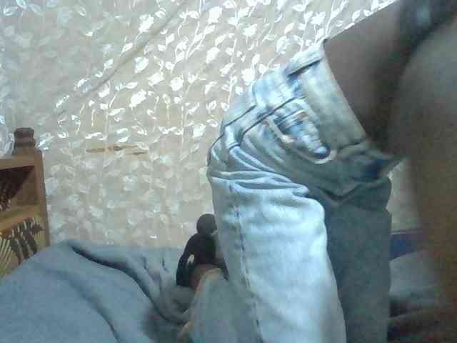 Sexyafricanah001 webcam