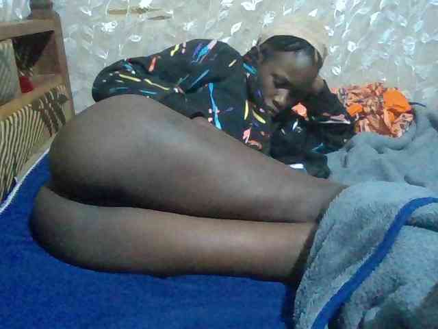 Sexyafricanah001 webcam