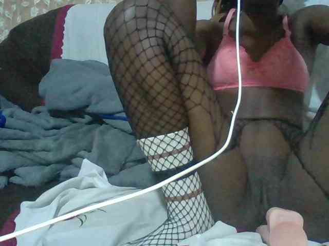 Sexyafricanah001 webcam