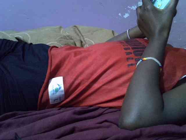Sexyafricanah001 webcam