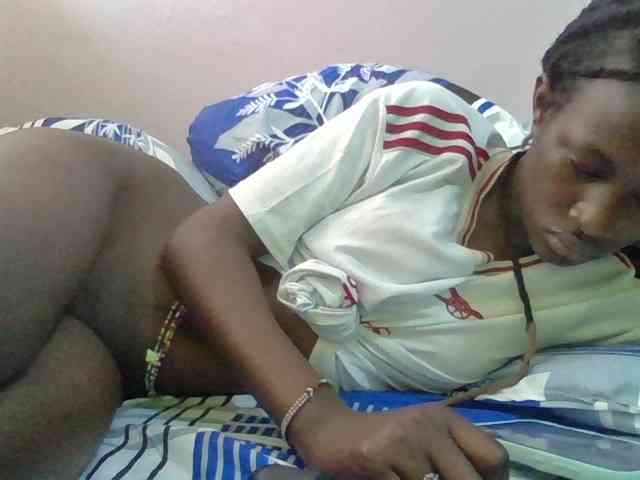 Sexyafricanah001 webcam