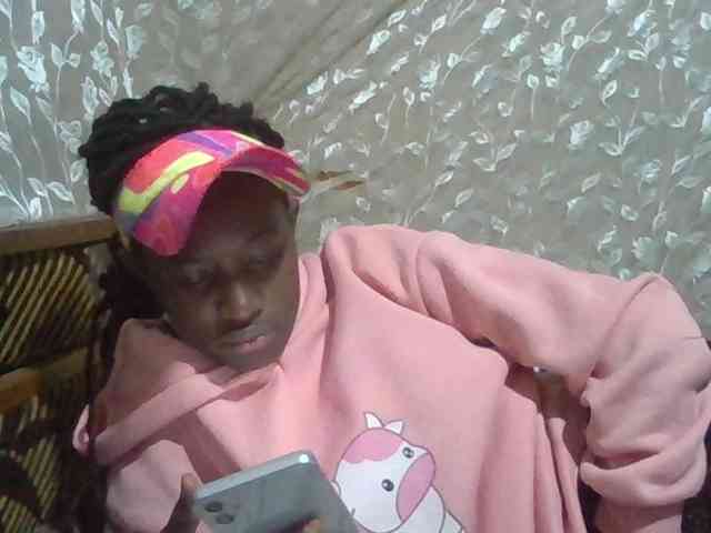 Sexyafricanah001 webcam