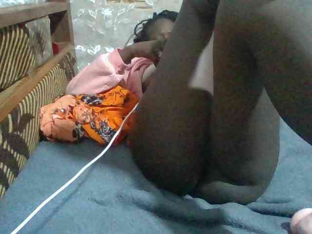 Sexyafricanah001 webcam