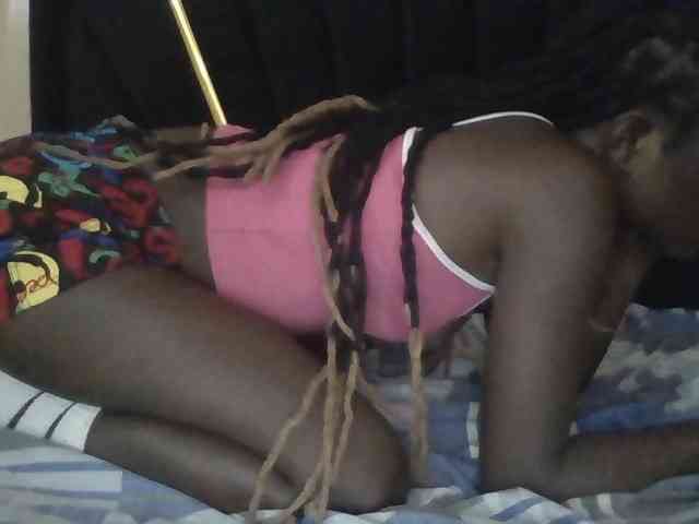 Sexyafricanah001 webcam