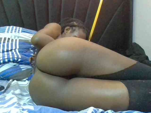 Sexyafricanah001 webcam