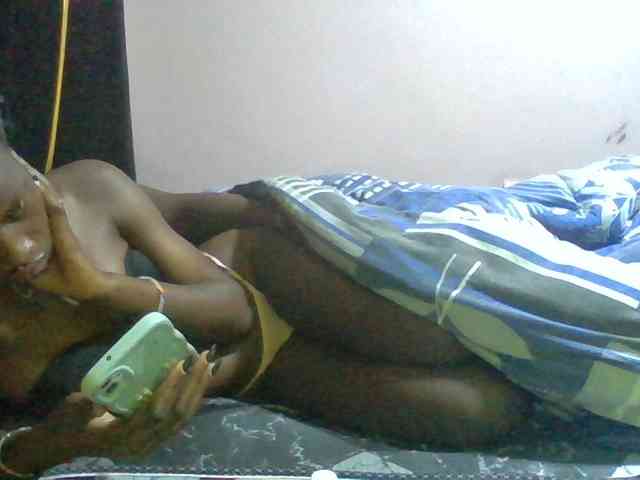Sexyafricanah001 webcam