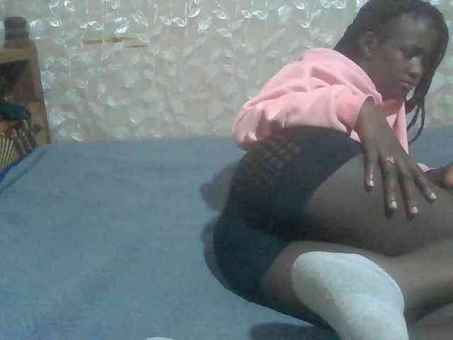 Sexyafricanah001 webcam