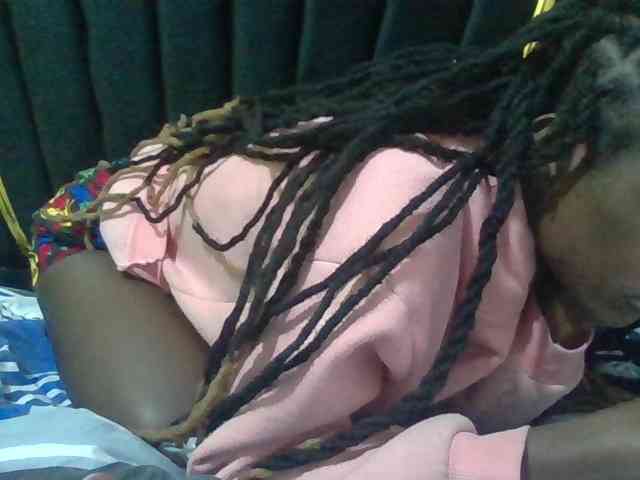 Sexyafricanah001 webcam