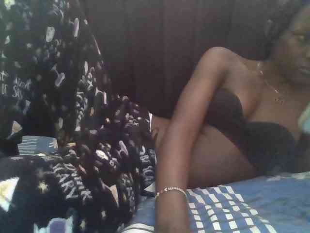 Sexyafricanah001 webcam