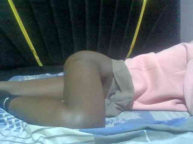 Sexyafricanah001 webcam