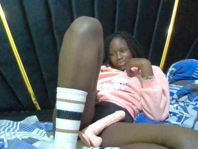 Sexyafricanah001 webcam