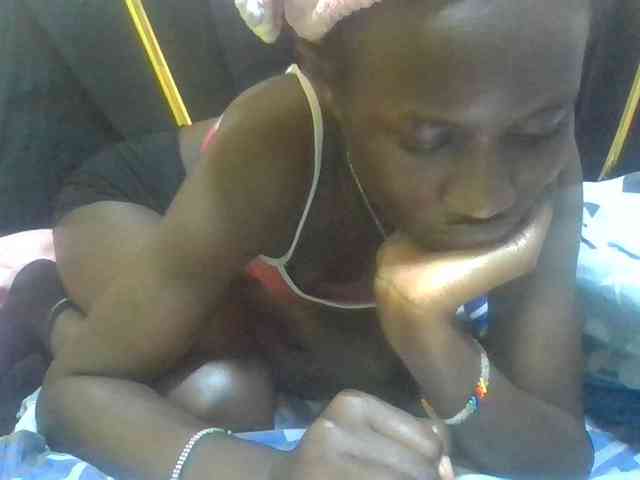 Sexyafricanah001 webcam