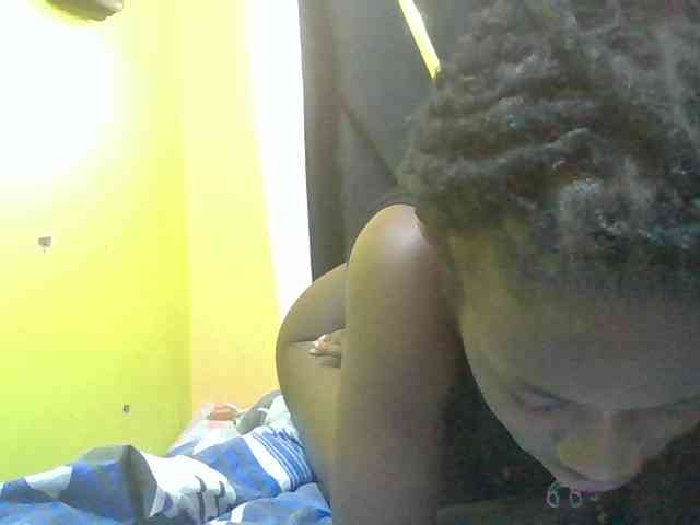 Sexyafricanah001 webcam