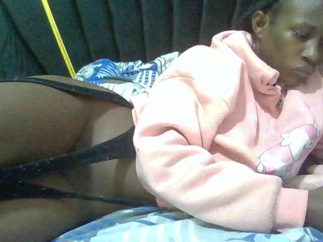 Sexyafricanah001 webcam