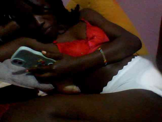 Sexyafricanah001 webcam