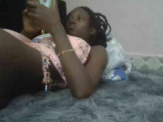 Sexyafricanah001 webcam
