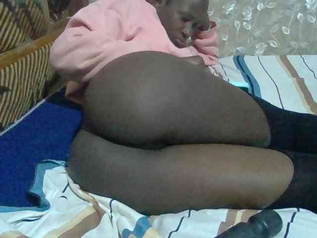 Sexyafricanah001 webcam