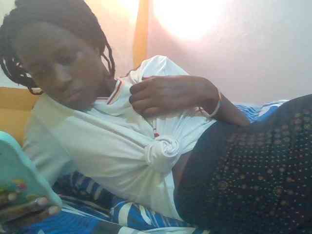 Sexyafricanah001 webcam