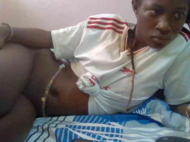 Sexyafricanah001 webcam