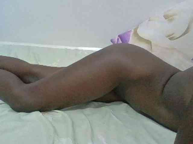 Sexyafricanah001 webcam