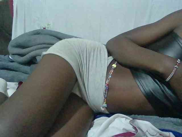 Sexyafricanah001 webcam