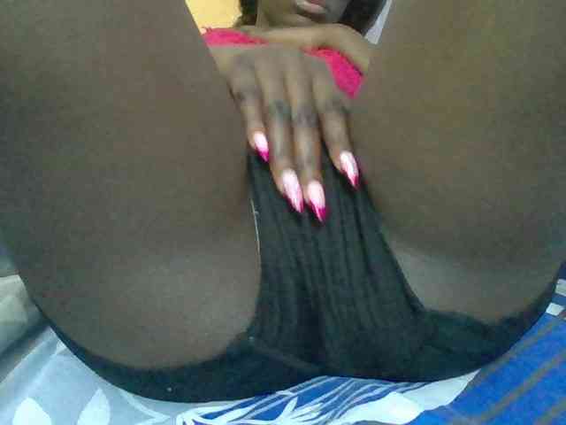 Sexyafricanah001 webcam