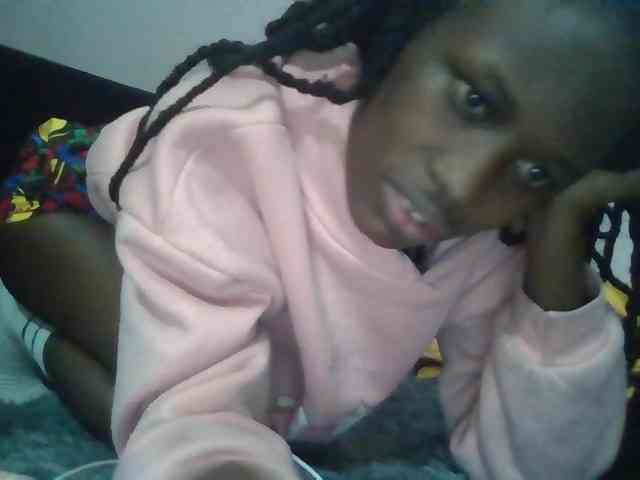 Sexyafricanah001 webcam