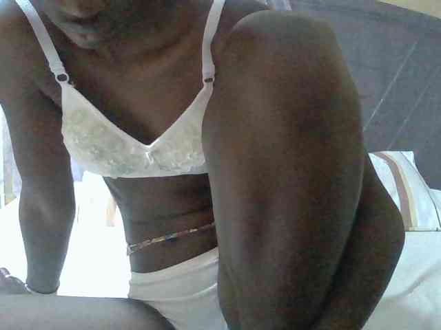 Sexyafricanah001 webcam