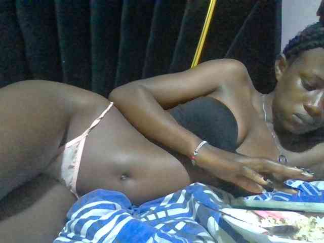 Sexyafricanah001 webcam