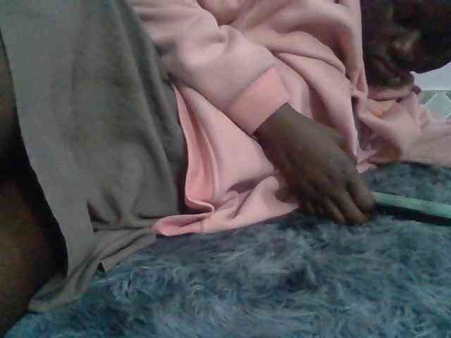 Sexyafricanah001 webcam