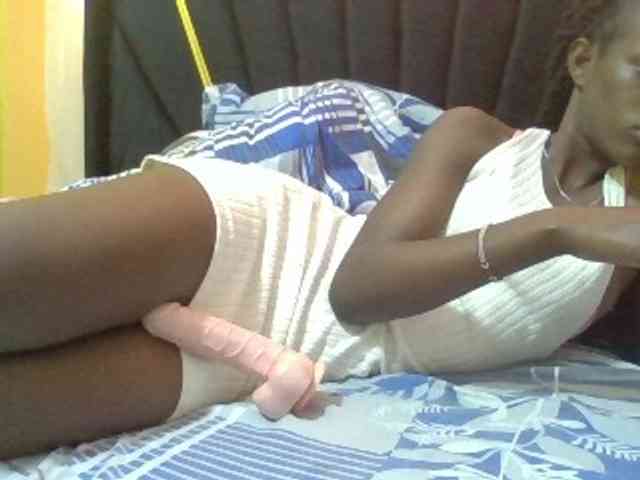 Sexyafricanah001 webcam