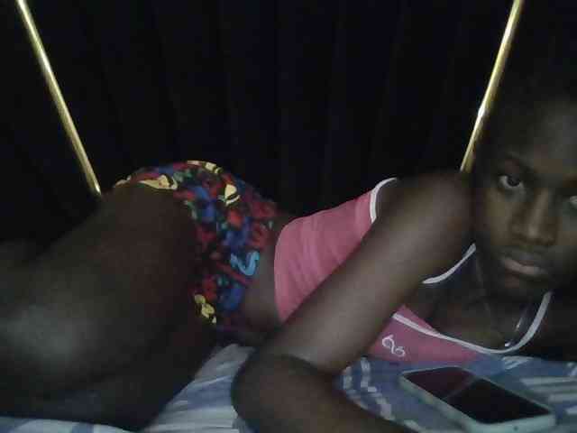 Sexyafricanah001 webcam