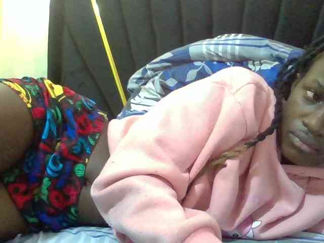 Sexyafricanah001 webcam