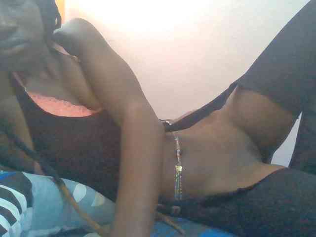 Sexyafricanah001 webcam