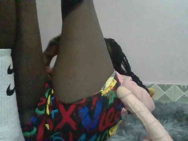 Sexyafricanah001 webcam