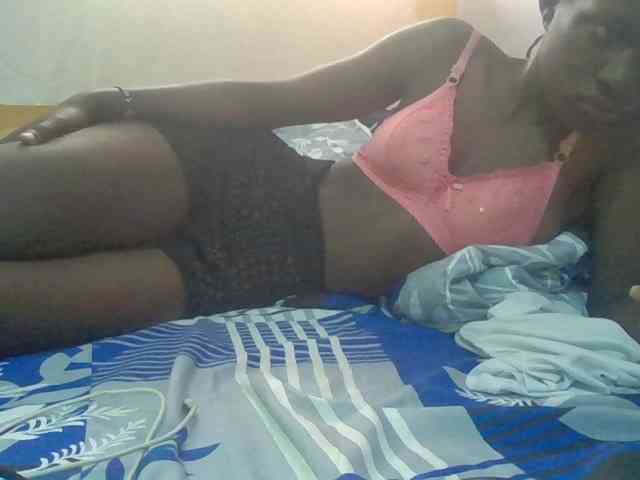 Sexyafricanah001 webcam