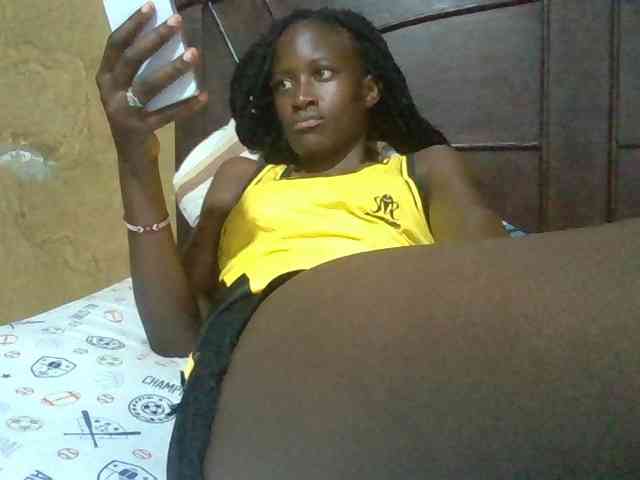 Sexyafricanah001 webcam