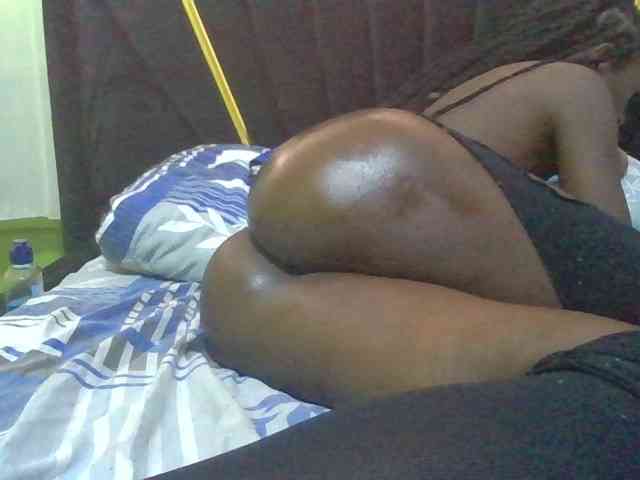 Sexyafricanah001 webcam
