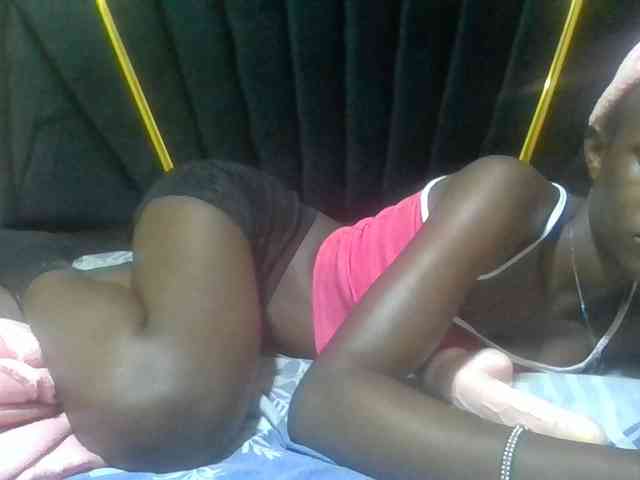 Sexyafricanah001 webcam