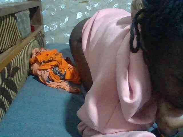 Sexyafricanah001 webcam