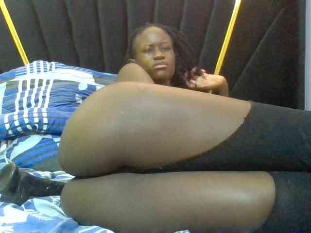 Sexyafricanah001 webcam