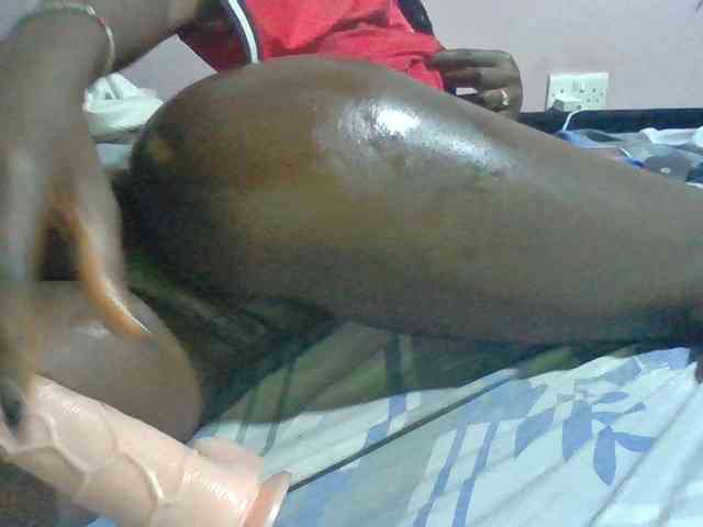 Sexyafricanah001 webcam