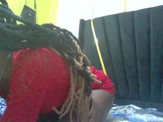 Sexyafricanah001 webcam